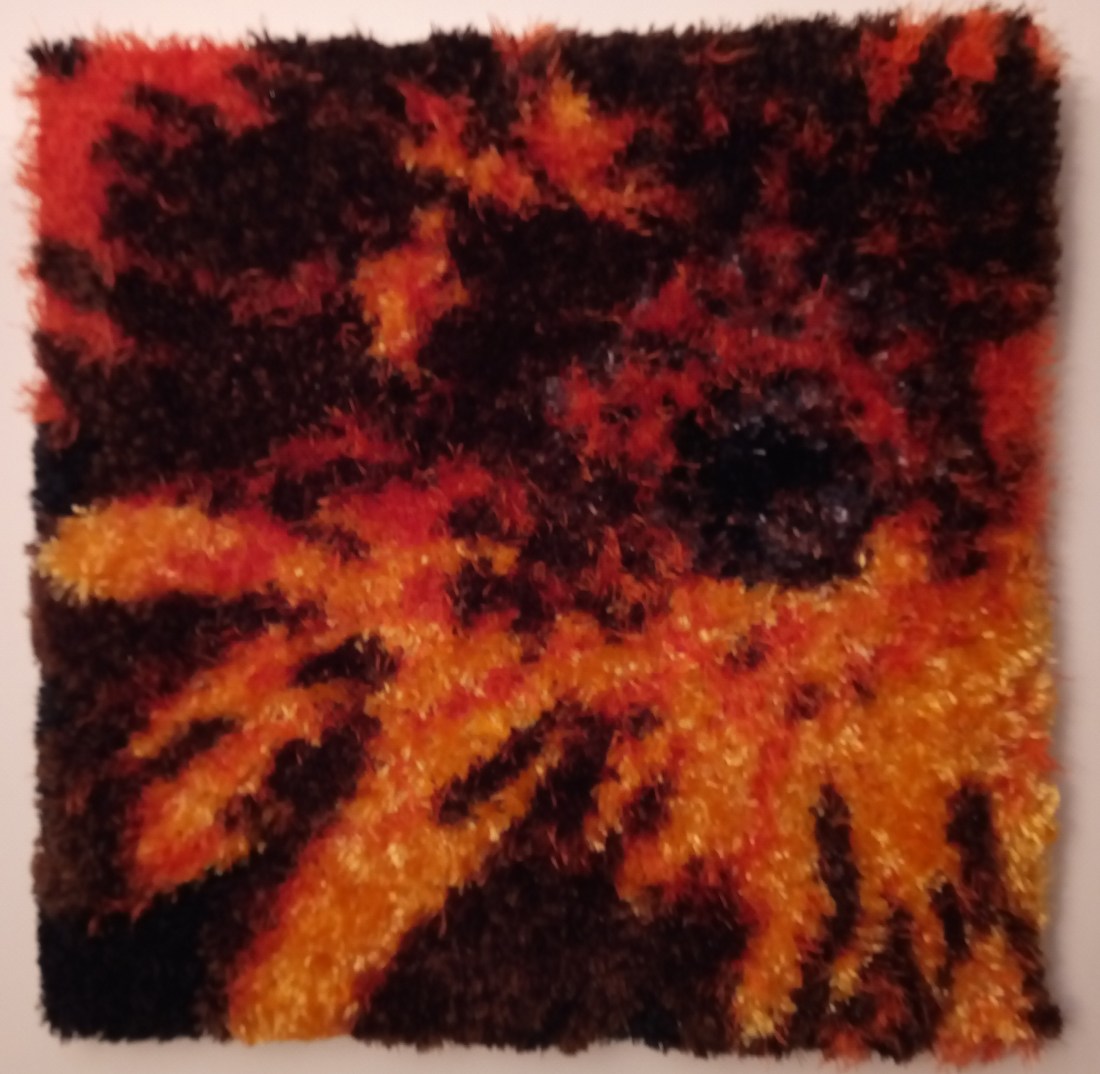 228 2020 dark chrysanthemum